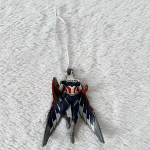 Hallmark Marvel Avengers Captain America Sam Wilson Ornament
